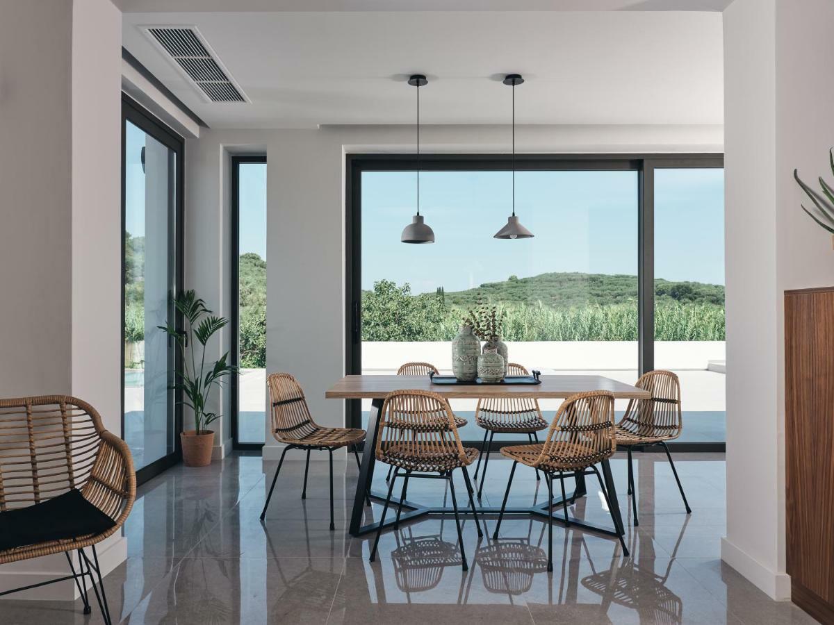 Drallos Luxury Villa 阿利卡纳斯 外观 照片